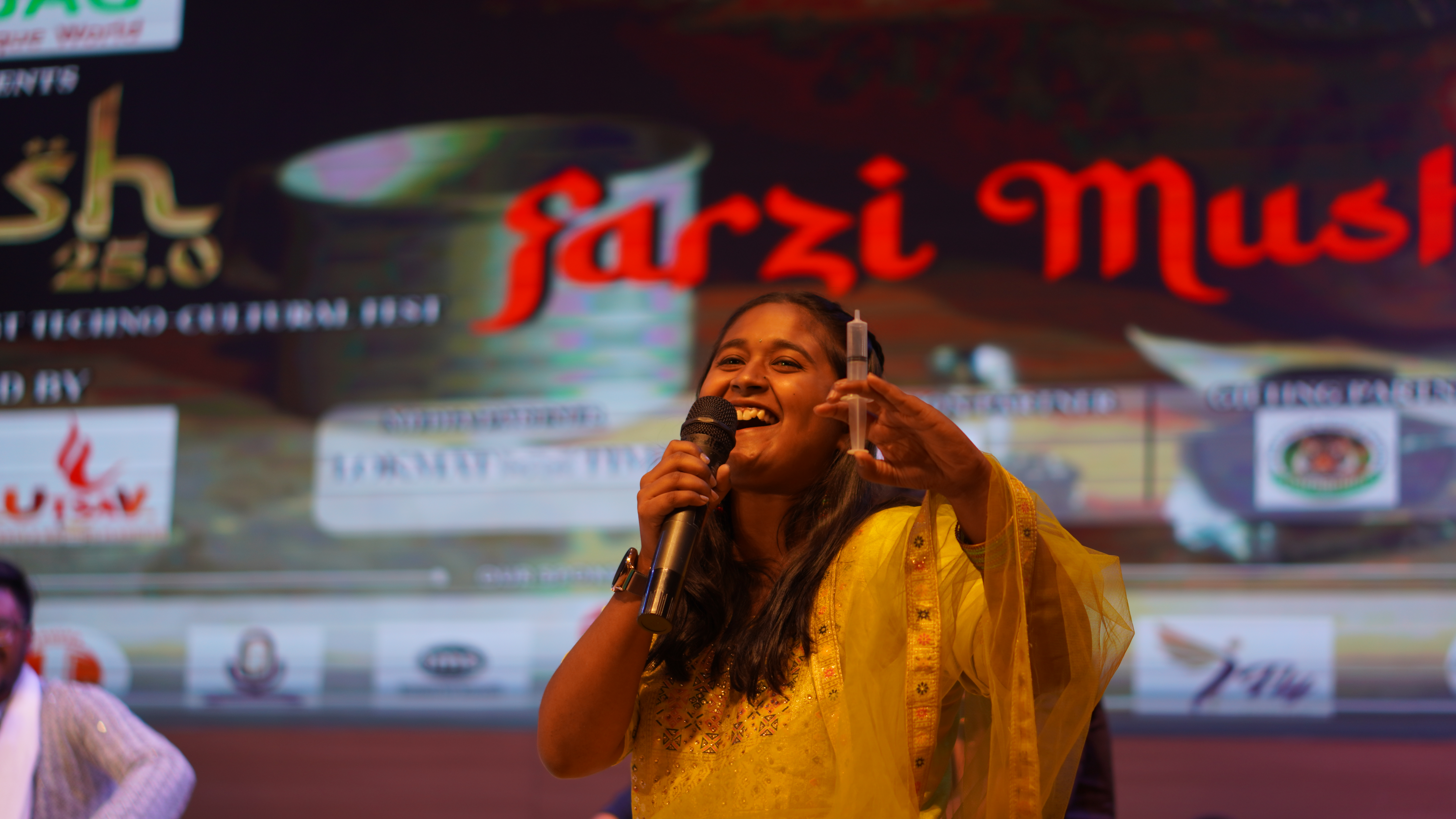 Farzi Mushaira Stage